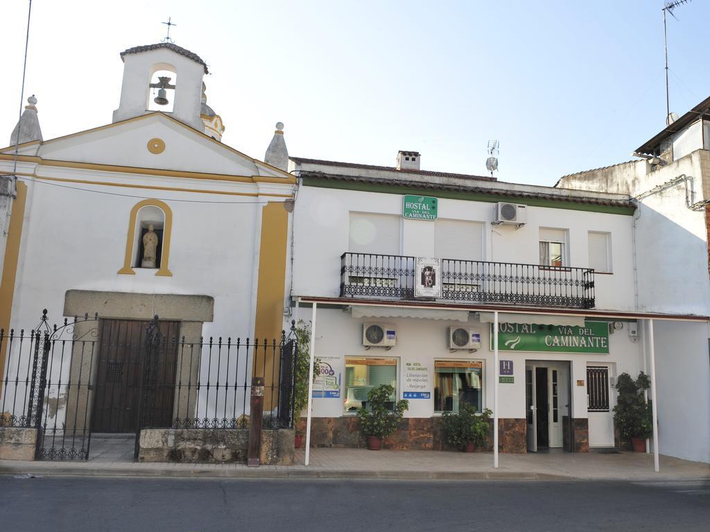 Hostal Via Del Caminante Madrigalejo Extérieur photo